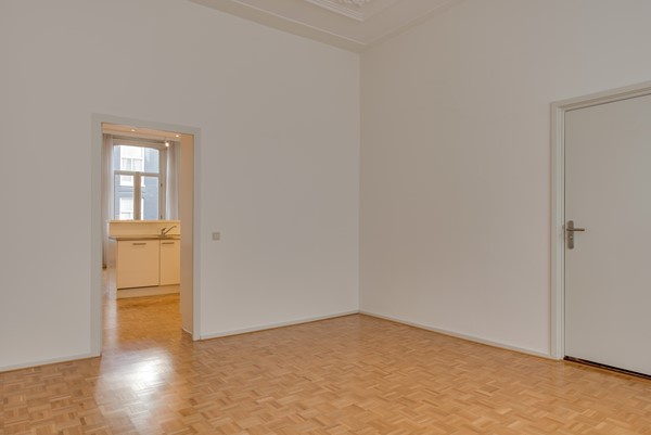 Foto - Te huur: Pieter Cornelisz Hooftstraat 113-2, 1071 BR Amsterdam